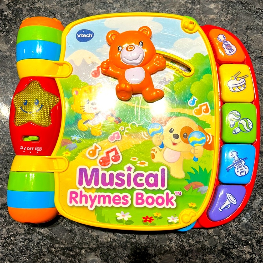 *DONATED* Vtech Musical Rhymes Book